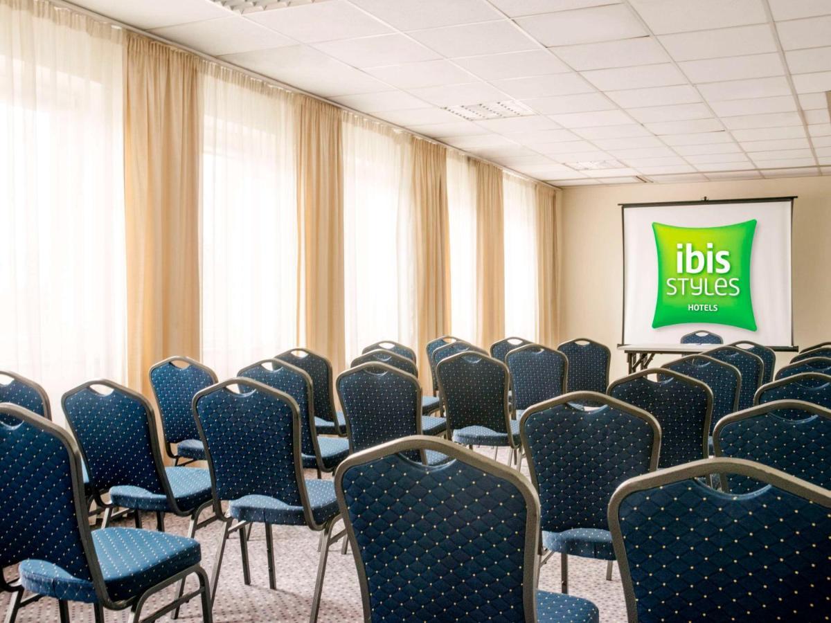 Ibis Styles Warszawa West Hotel 3*