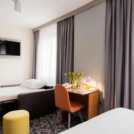Ibis Styles Warszawa West Hotel Mory Exterior photo